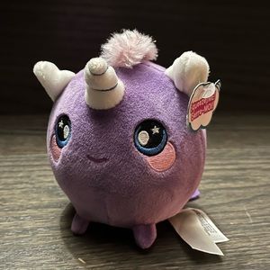 Purple unicorn Squeezamals NWT